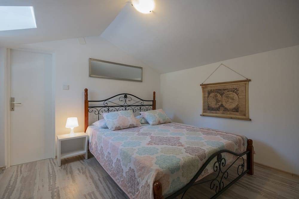 Villa Marchelina Grubine - Schöne Steinvilla mit 2 Pools in Imotski, Makarska Riviera
