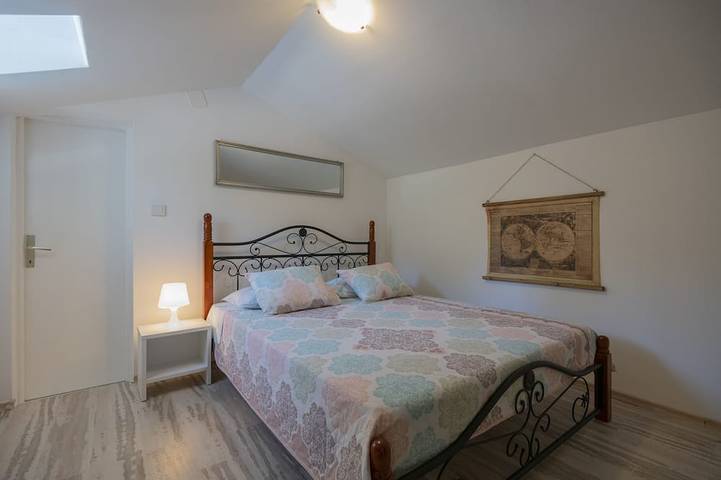 Villa Marchelina Grubine - Schöne Steinvilla mit 2 Pools in Imotski, Makarska Riviera