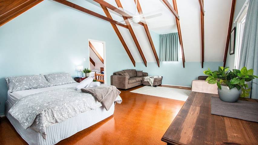 Holiday home for 10 people, with garden and balcony in Agnes Water