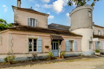 Location De Vacances pour 2 Personnes dans Cubjac-Auvézère-Val d'Ans, Périgord Blanc, Photo 1
