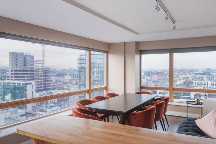 Holiday rental for 4 people, with balcony in Dublin