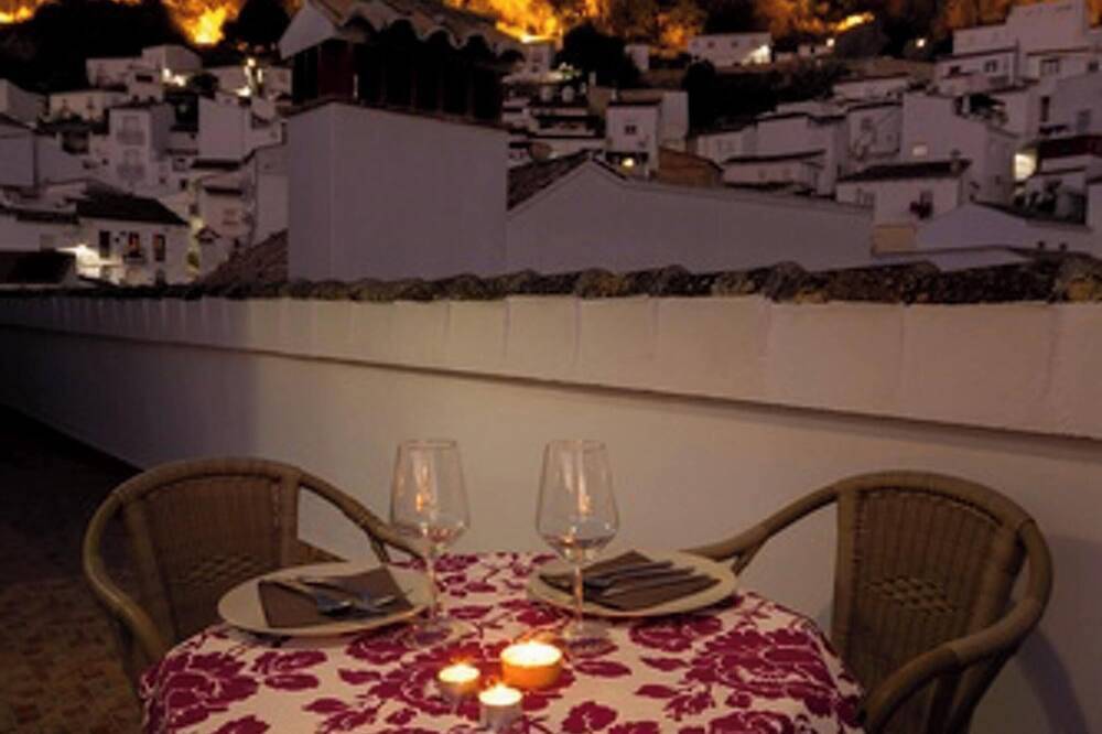 Ganze Wohnung, Homerez - Wohnung Ubrique, Bergblick in Ubrique, Pueblos Blancos
