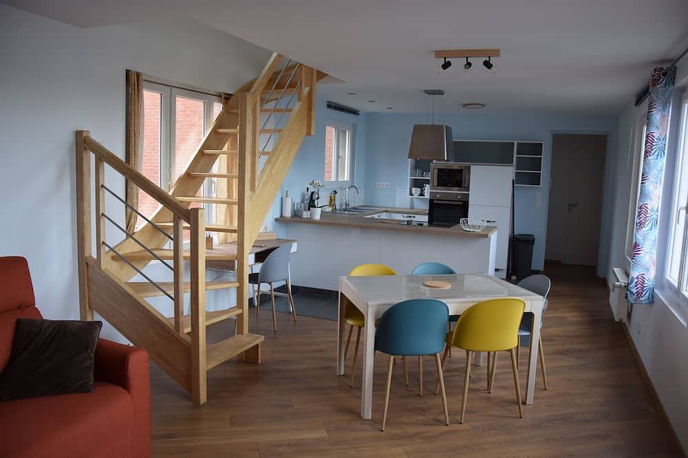 Apartamento entero, Appartement Avec Magnifique vue sur Port Situé Entre la Plage et le Centre Ville in Calais, Región de Calais