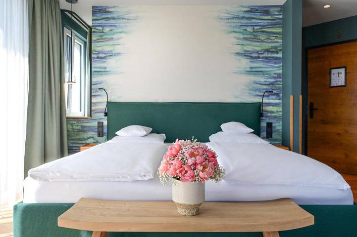 Hotel für 2 Personen, mit Sauna und Pool sowie Garten und Whirlpool in Fränkisches Weinland - 2