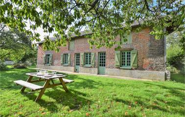 Maison De Vacances pour 8 Personnes dans Saint-Pierre-de-Cormeilles, Région de Bernay, Photo 1