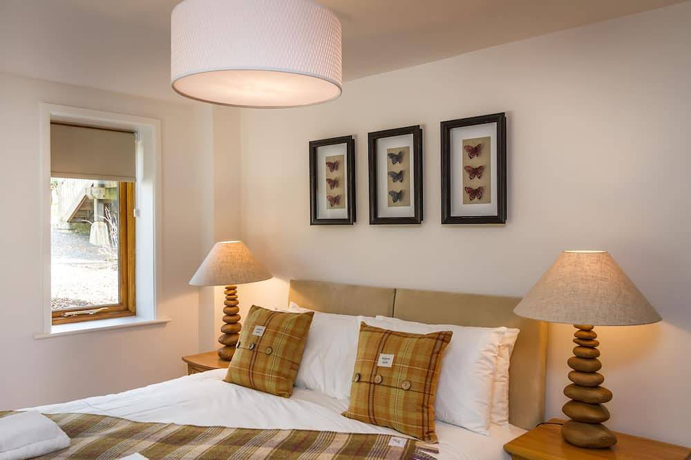 Beautifully Converted Property On The Prestigious Pullwood Bay Estate, Ambleside in Lake District