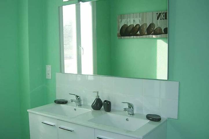 Location de vacances pour 6 personnes, avec balcon/terrasse à Blot-l'Église - 4