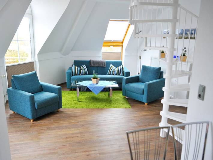 Ferienwohnung für 4 Personen, mit Sauna und Balkon/Terrasse sowie Balkon und Pool - 1
