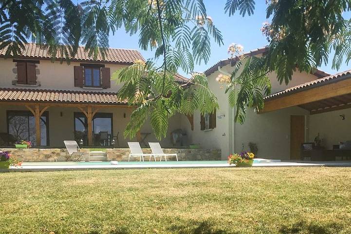 Maison de vacances pour 4 personnes, avec piscine et jardin