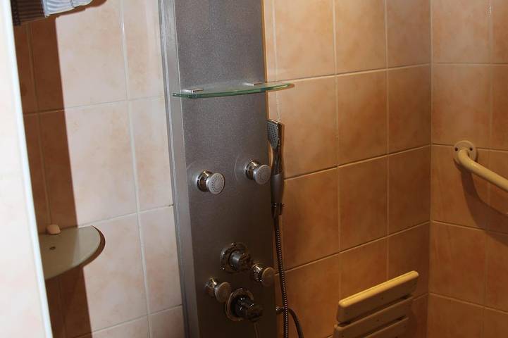 Chalet pour 4 personnes, avec Balcon à Brides-les-Bains - 4