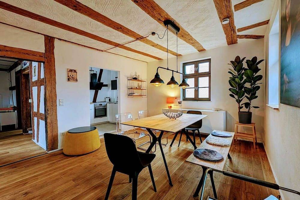 Ganze Wohnung, Zollhaus | Zentral • Liebevoll • Maisonette Wohnung in Schwabach, Franken