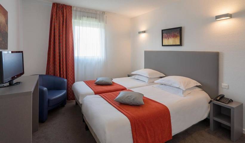 Location de vacances pour 2 personnes, avec jardin et terrasse, animaux acceptés dans La Gare Du Midi Biarritz - 3