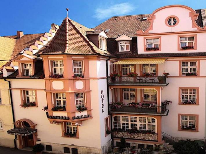 Hotel für 2 Personen, mit Garten - 1