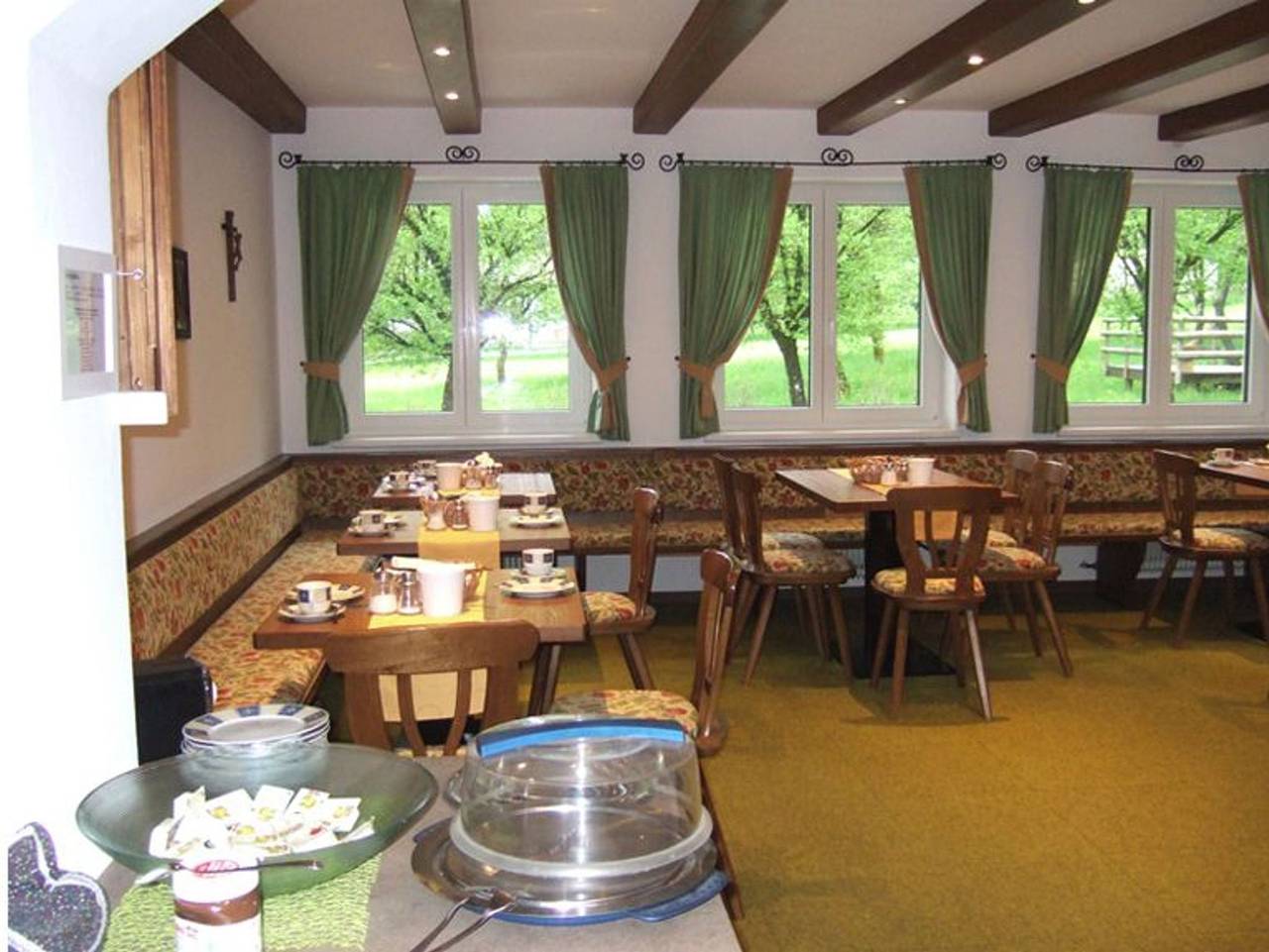 Ganze Ferienwohnung, Seepension & Appartmenthaus Campingplatz Nussbaumer - Appartement 1 in Sankt Lorenz, Traunviertel
