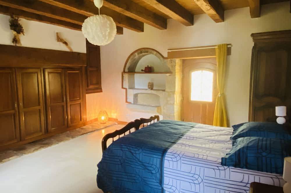 Domaine biargues 9 pers avec piscine sécurisée  entre sarlat et rocamadour in Concorès, Quercy
