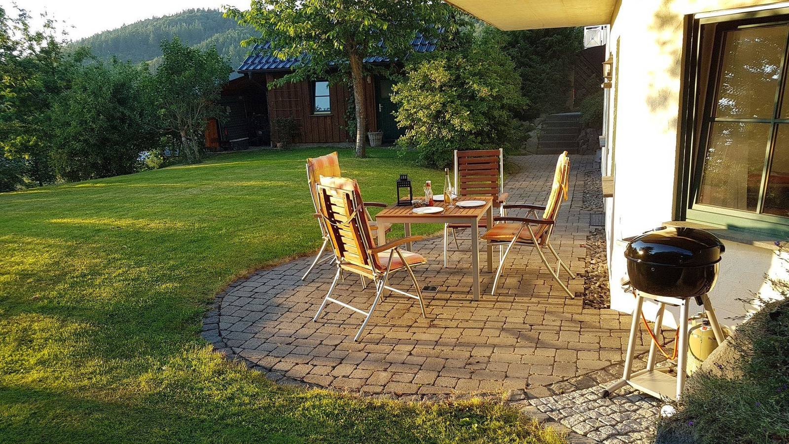 Ganze Ferienwohnung, 2-Bett-Ferienwohnung Dusche/Wc, bis 4 Pers. in Adenau, Osteifel