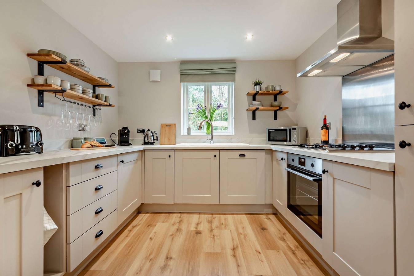 Cedar Cottage in Bourton-on-the-Water, Gloucestershire