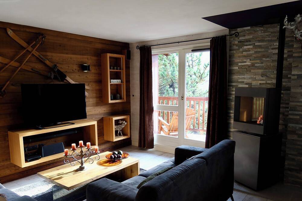 Luxury chalet at the foot of the slopes, south west, Spa Pool, Arc 2000, Arolles in Les Arcs, Bourg-Saint-Maurice