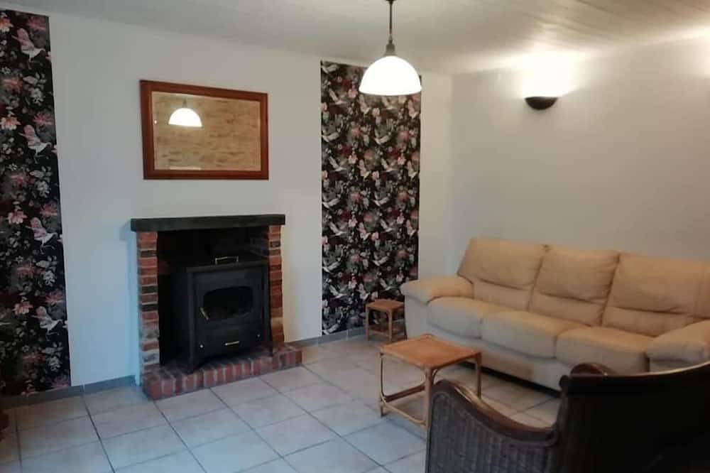 Gîte Châteaubriant – 90 m² familial & accès piscine – Les Gîtes du Petit Marcel in Soudan (France), Région de Châteaubriant