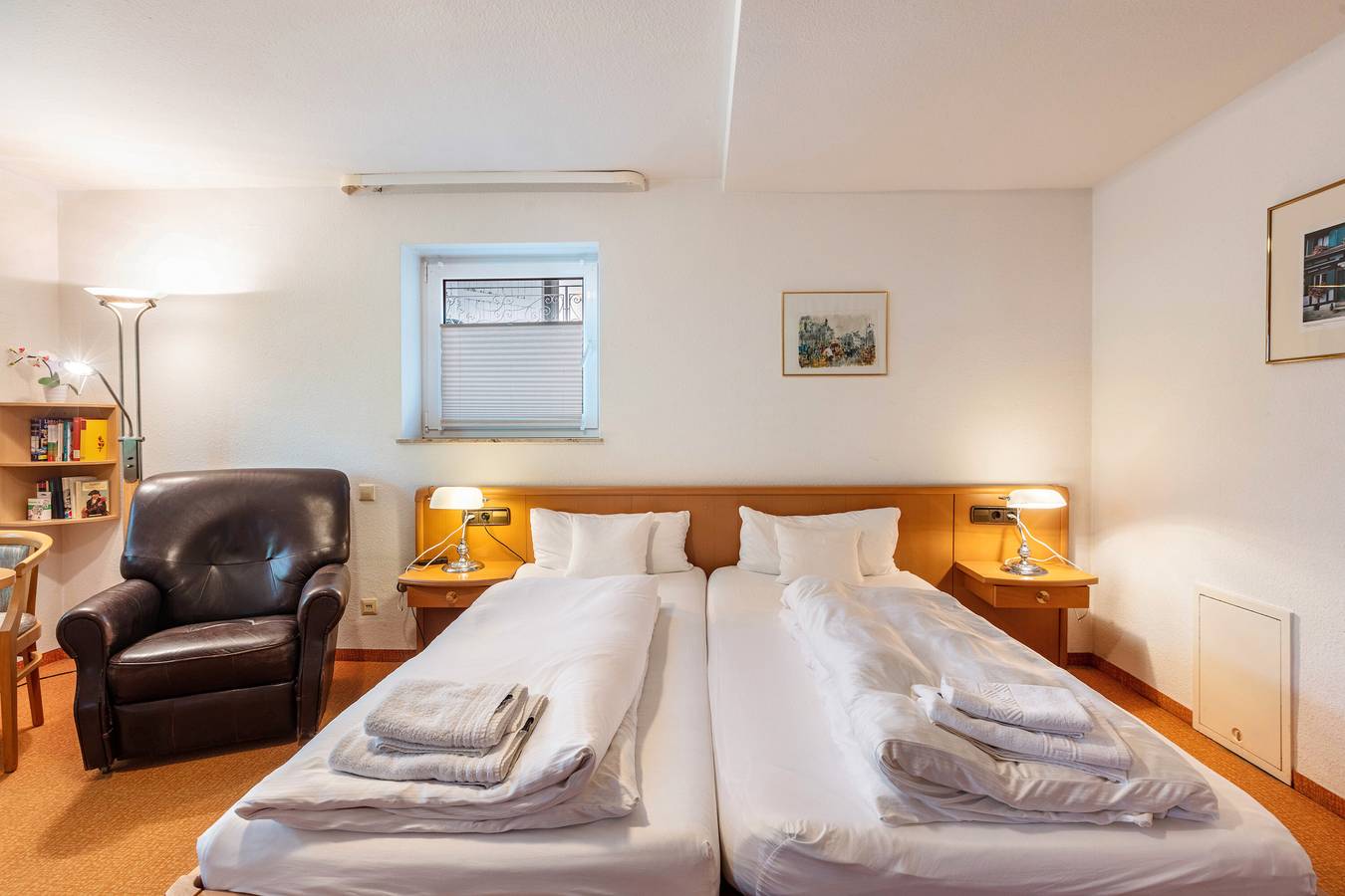Zimmer 'Doppelzimmer 3 - Behindertengerecht' mit Gemeinschaftsterrasse und Wi-Fi in Bad Bellingen, Südschwarzwald