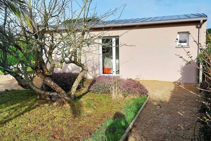 Location de vacances pour 3 personnes dans Plage des Dunes (Penvénan)