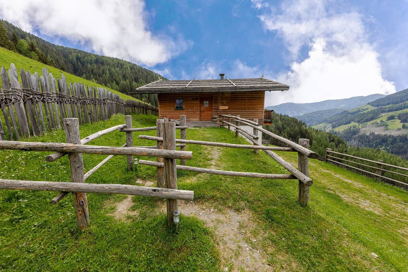 Garmesegghof Alpine Cabin with Mountain View, Private Terrace, and Wi-Fi in Sarnvalley, Sarntal Alps