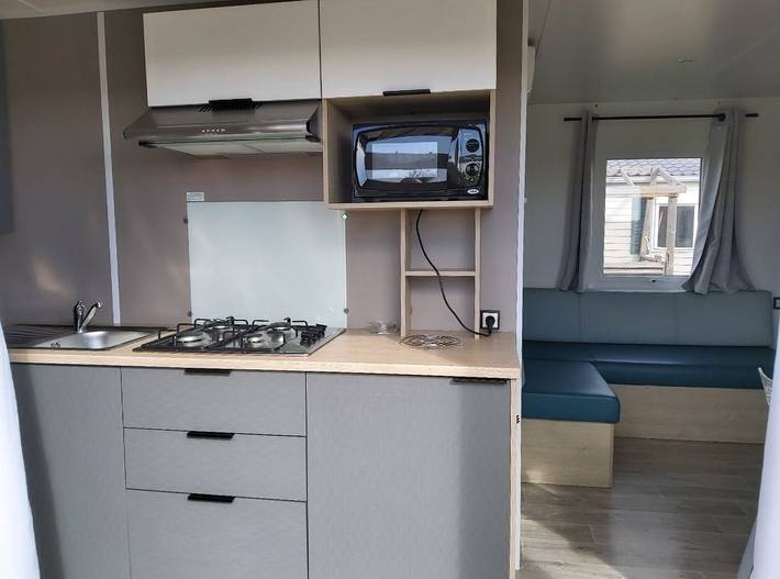 Camping pour 6 personnes, avec terrasse et piscine à Sarzeau - 4