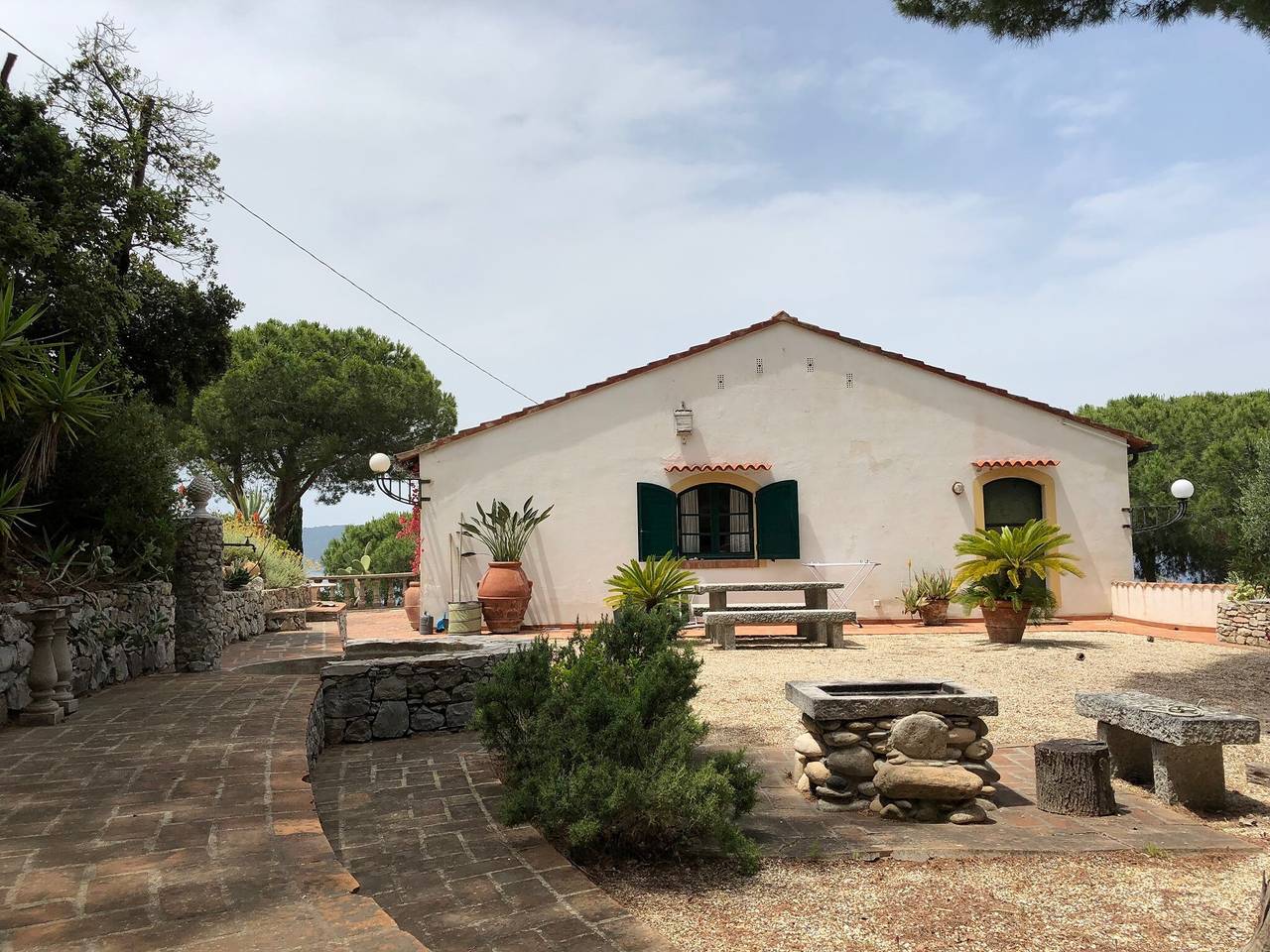 Villa 'Le Ginestre Di Mare' with Sea View, Private Terrace and Private Garden in Capoliveri, Elba