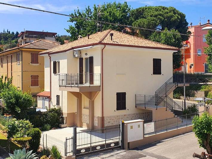 Casa vacanza per 2 persone, con terrazza in Castelfidardo