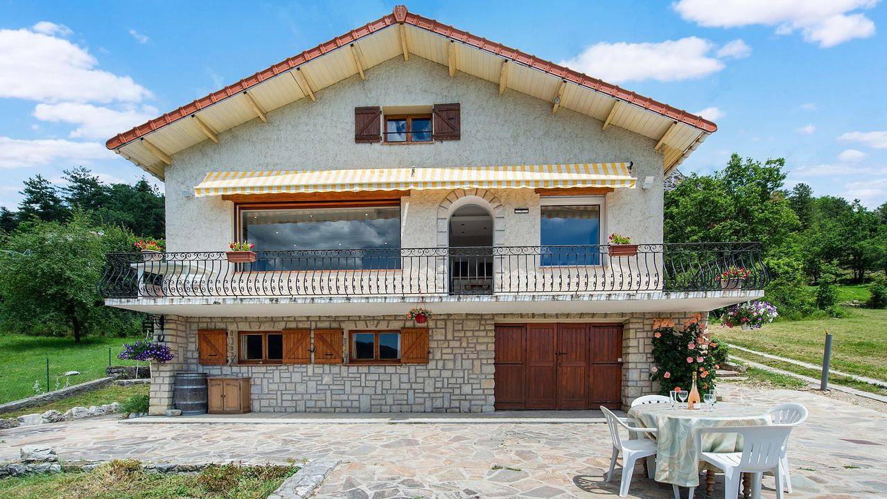 Ferienhaus für 4 Personen (130 m²) in Saint-Julien-du-Verdon in Saint-Julien-du-Verdon, Parc naturel régional du Verdon