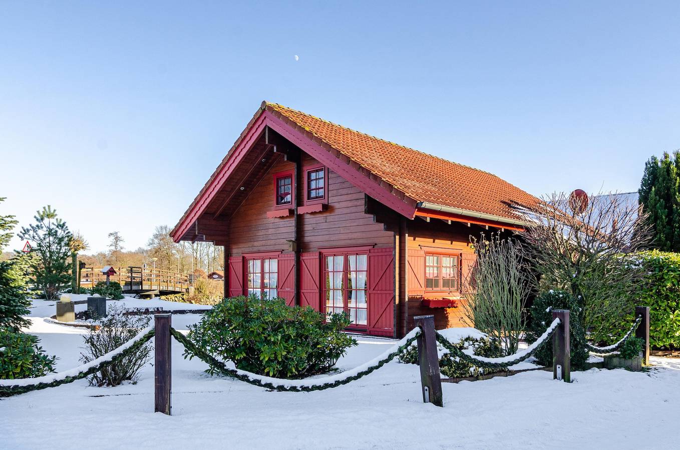 Ferienhaus 'Emslandstube' mit Seeblick, privater Terrasse und eigenem Garten in Walchum, Emsland