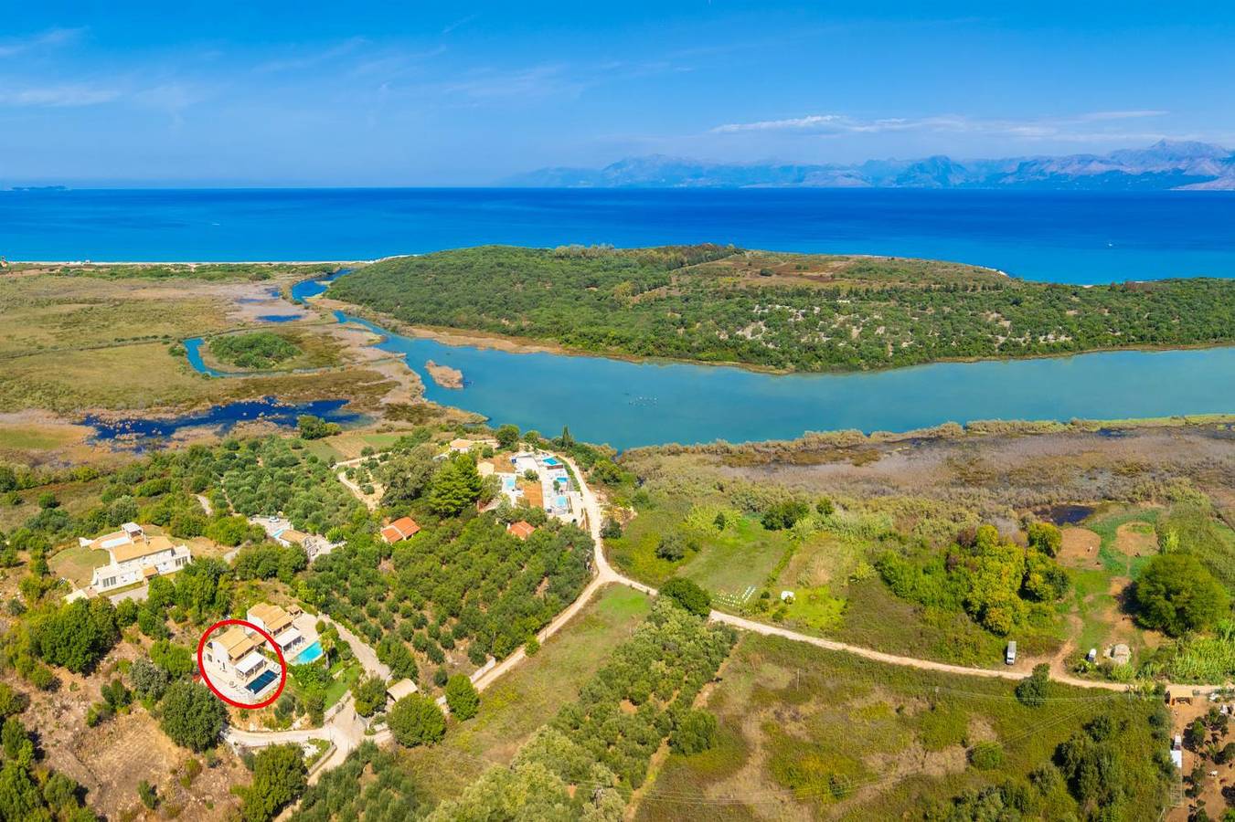 Villa pour 7 personnes avec terrasse in Corfou