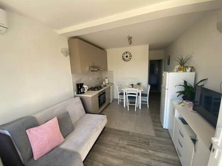 Ganze Wohnung, Gemütliche Ferienwohnung auf dem Land in Bristane in Dalmatinisches Zagora