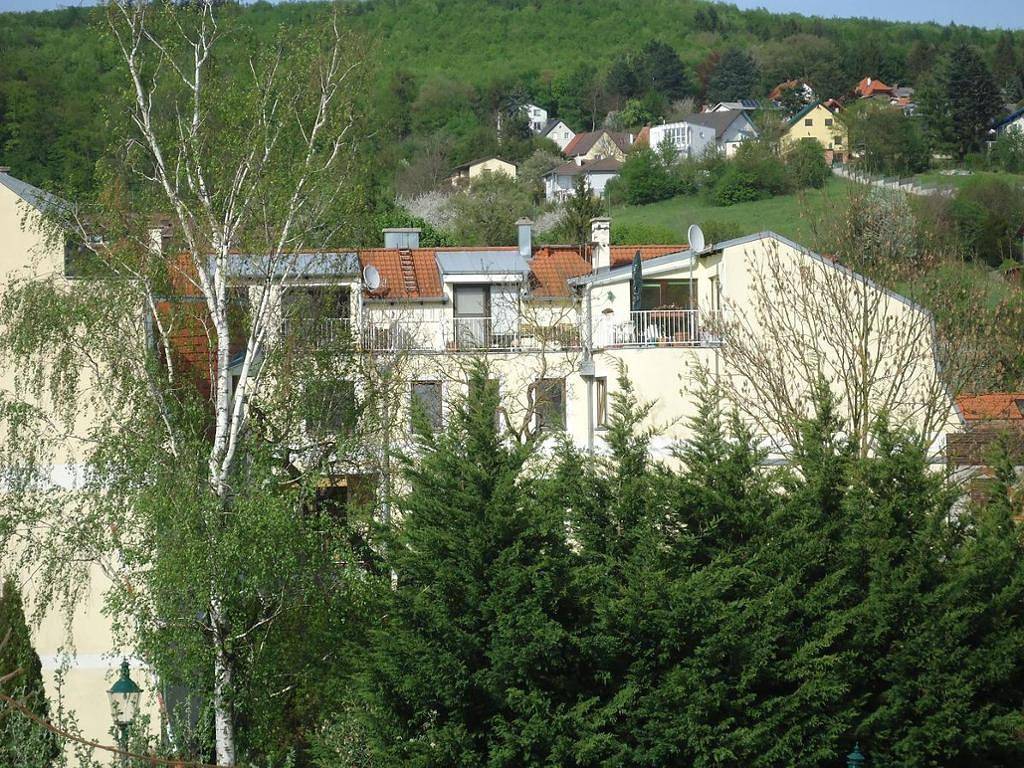 Ganze Wohnung, Ferienwohnung Madlene - Ferienwohnung 1 für bis zu 5 Personen in Wien-Umgebung