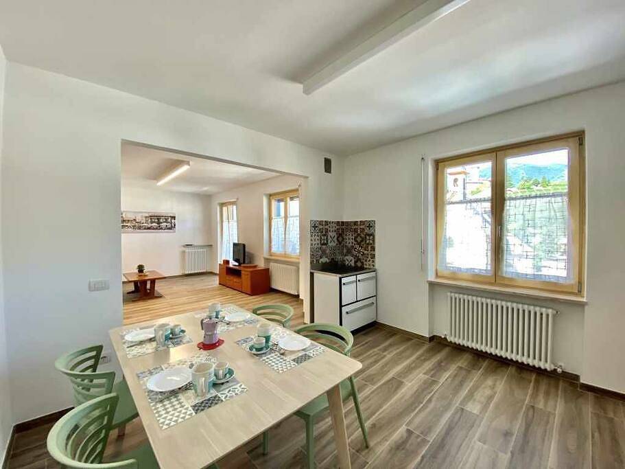 Geheel appartement, Vakantieappartement voor 5 personen met balkon/terras in Tassullo, Ville d'Anaunia