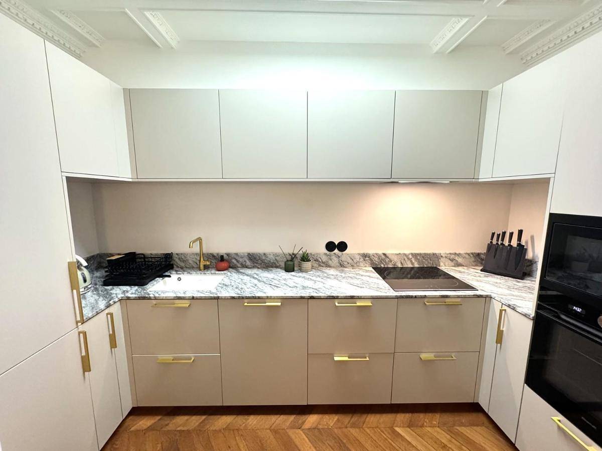 Appartement entier, Parisian Luxury Style - Heart of Montparnasse in Paris, Île de France