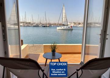 Gîte pour 4 personnes, avec vue ainsi que piscine et jardin dans Port du Cap d'Agde