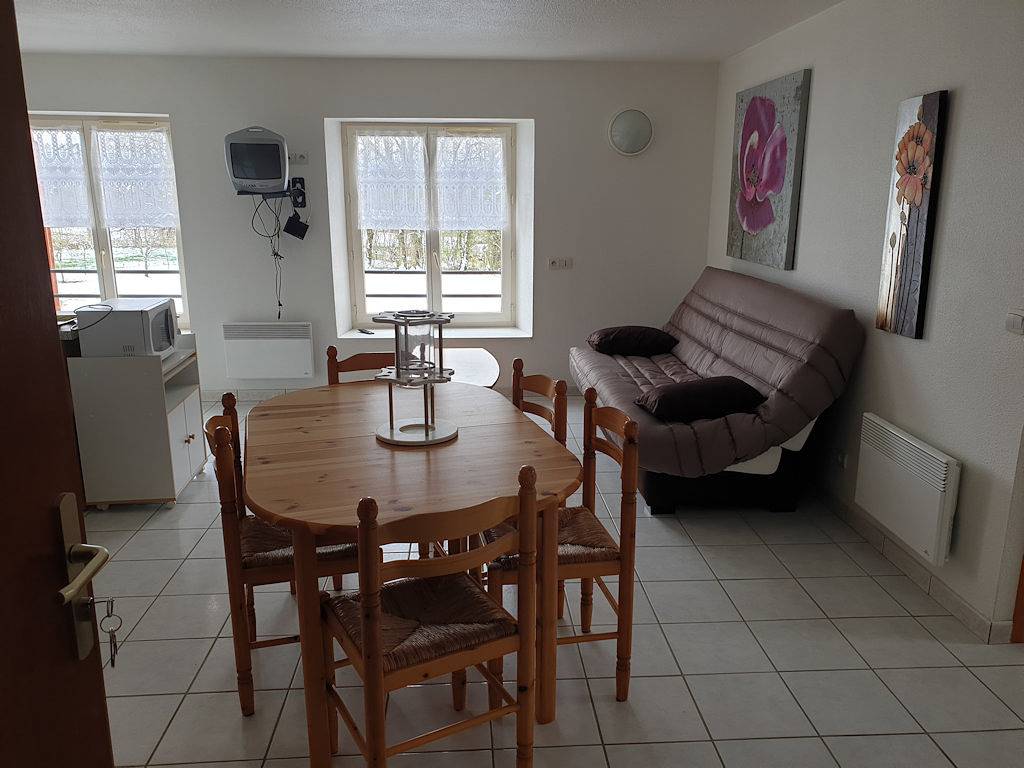Appartement "Les Hêtres" - Gîtes de charme Les Marronniers in Marigny (Jura), Jura Francais