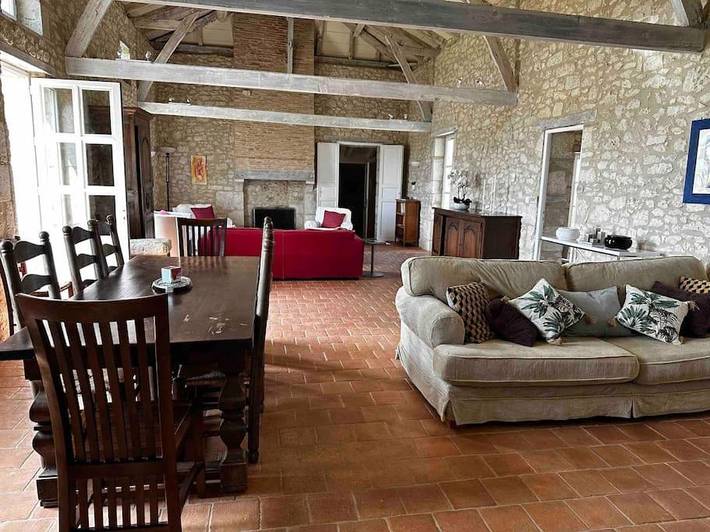 Location de vacances pour 8 personnes, avec jardin ainsi que piscine et vue, animaux acceptés à Gageac-et-Rouillac - 3