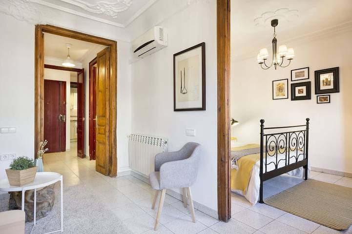 Appartement entier, Quartier Parfait - Barcelona Classic 1,898 Appartement in Barcelona Centre, Barcelone