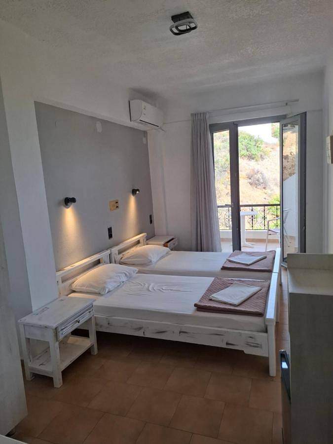 Hôtel, avec Balcon et Terrasse ainsi que Jardin et Vue