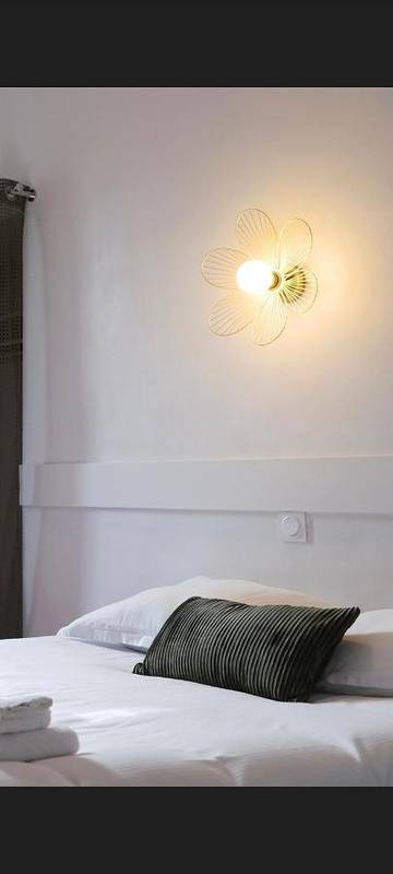 Hôtel pour 2 personnes, avec vue et terrasse à Bellac