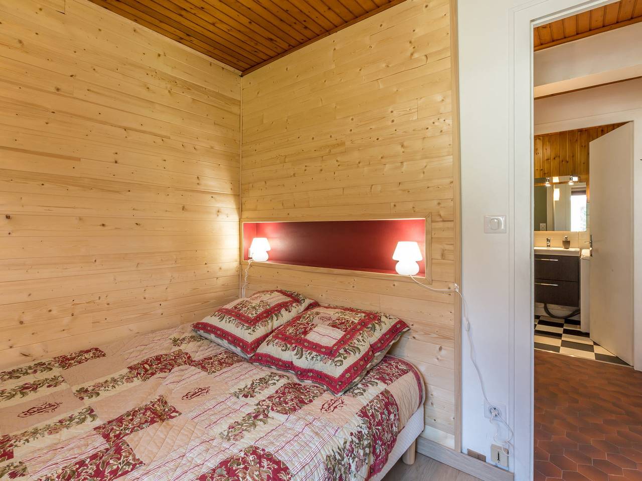 Ganze Wohnung, 3 Zimmer, Terrasse, Parkplatz in La Clusaz in La Clusaz, Annecy und Umgebung