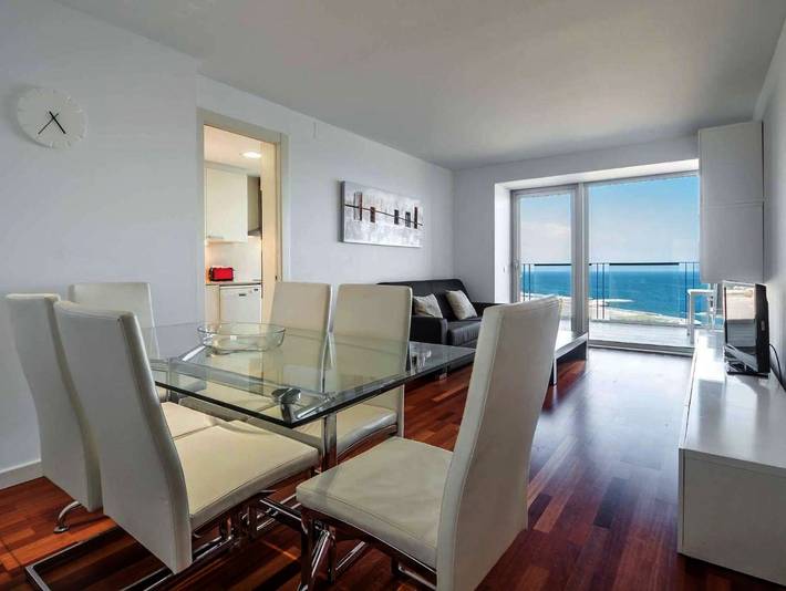 Ferienwohnung für 11 Personen, mit Ausblick und Garten sowie Pool in Barcelona - 2