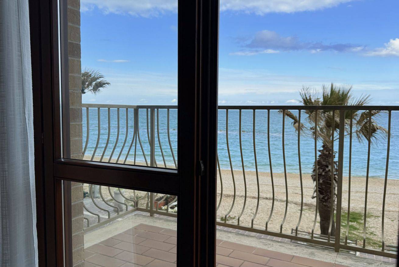 Ganze Wohnung, Ferienwohnung für 6 Personen mit Balkon/Terrasse in Porto Recanati, Adriaküste Marken