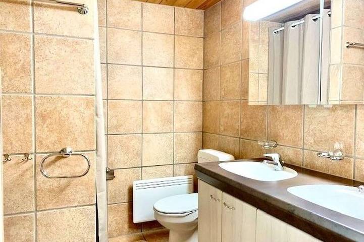 Ganze Wohnung, Chasa Stupan 1. Obergeschoss, (Ardez) in Ardez, Unterengadin