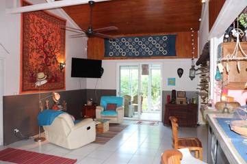 Cottage pour 3 personnes, avec jardin et terrasse dans Vincendo