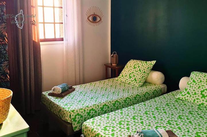 Location de vacances pour 6 personnes, avec jardin dans Plage du Ruppione - 2