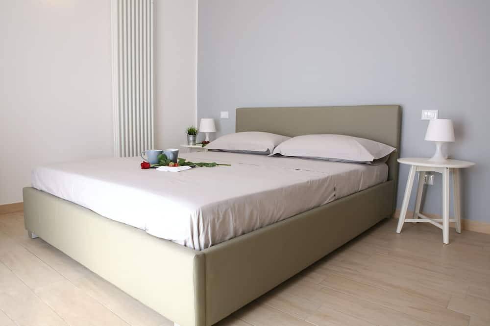 Ganze Wohnung, Große neue Wohnung Faro ist nur 300 Meter vom Meer entfernt in San Benedetto del Tronto, Riviera delle Palme