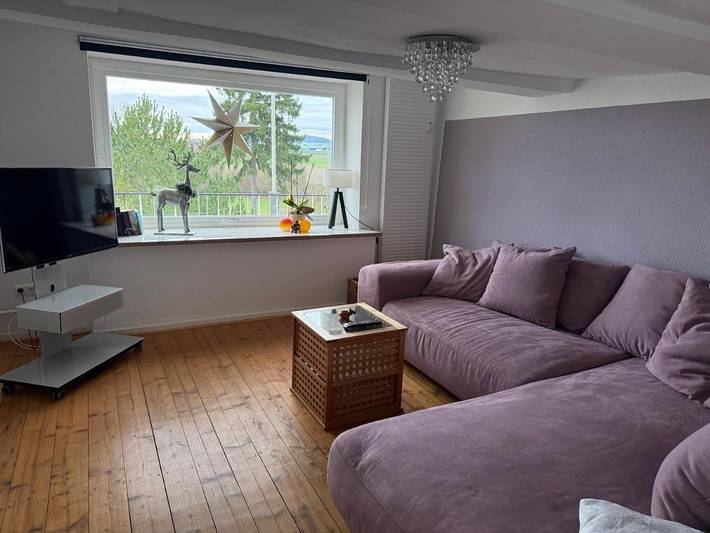 Ferienwohnung für 7 Personen, mit Balkon und Terrasse sowie Garten und Ausblick in Wolfhagen